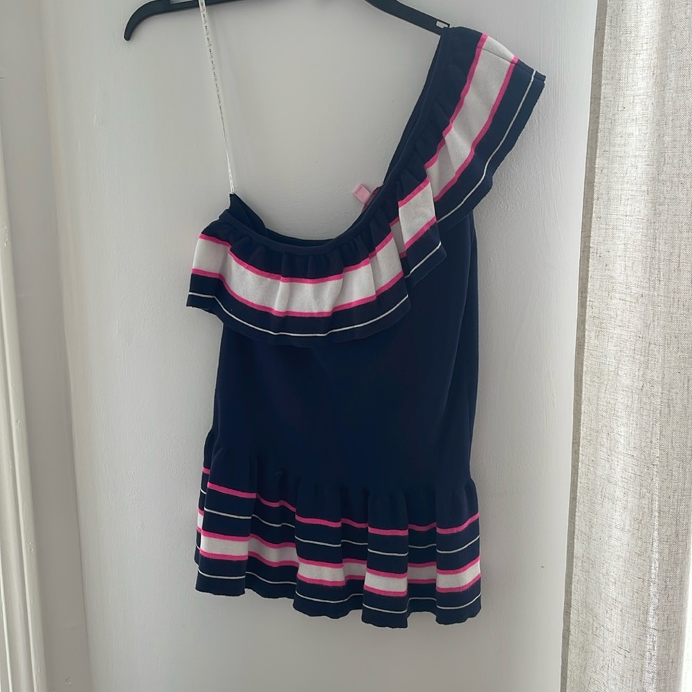 Lilly Pulitzer one shoulder blouse large